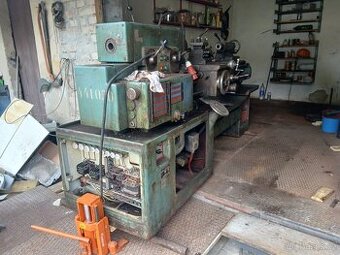 Soustruh sv 18 RA /1000