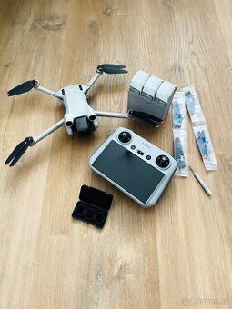 DJI Mini 3 Pro - Fly More Combo