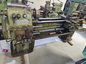 Soustruh hrotový Volman