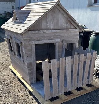 Dětský zahradní domeček