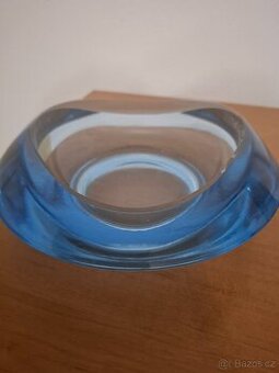 Popelnik hutní sklo 10