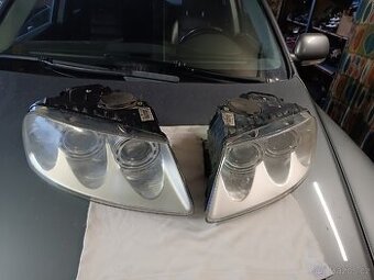 VW Touareg 7L Světlomety xenonové, xenon, xenony