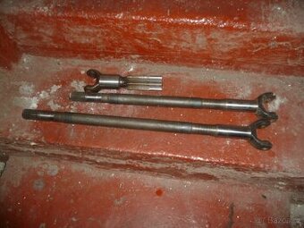 Hřidele nápravy Zetor Carraro bržděná