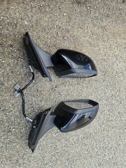 Zrcátka elektricky sklápěcí, výhřev a led podsvícení na zem