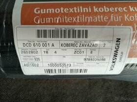 Škoda Octavia II - gumový koberec do kufru - NOVÝ