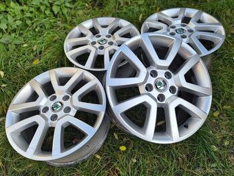 Sada originálních Alu disků Škoda Yeti - SPITZBERG - 7x17"