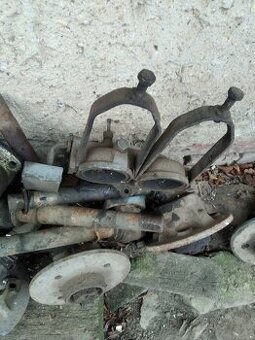 Prodám originál držák olejových filtrů na ZETOR25 nebo celé