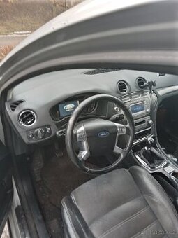 Ford Mondeo mk4 2.0l TDCi 103 kw - 1