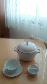 Vintage porcelánové soupravy-jídelní, kávové (čajové)