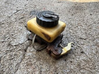 Brzdový válec z BMW R80 R100