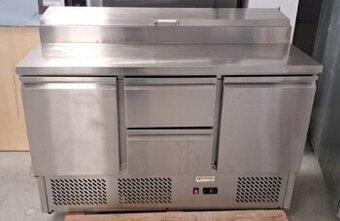 Chladící stůl s nástavbou na 8x GN 1/6