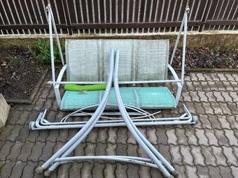 Prodám zahradní houpačku