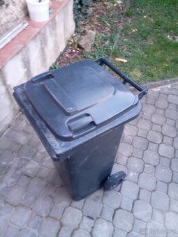 Popelnice plastová 120 litrů