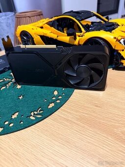 RTX 4070 Super Founders Edition