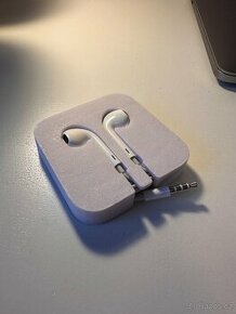 Apple EarPods drátové Jack