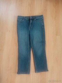 Dámské krátké (capri) skinny džínové kalhoty zn. M&S v. 38