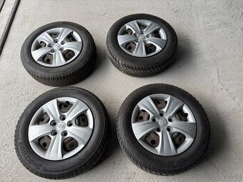 Sada plechových kol R15 Hyundai 5x114,3 + zimní 195/65 R15 - 1