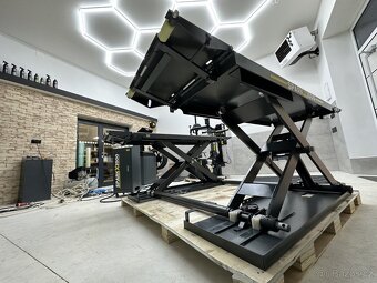 Nůžkový pneuservisní zvedák | Nový | DPH | 3,5T