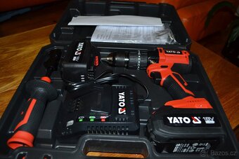 AKU ŠROUBOVÁK AKU RÁZOVÝ 18V SADA YATO + 2 AKU 3,0 AH + NABÍ