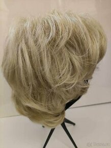 Blond paruka značková