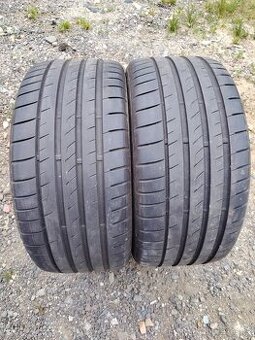 Prodám 2ks letních pneu Firestone 255/40 R18