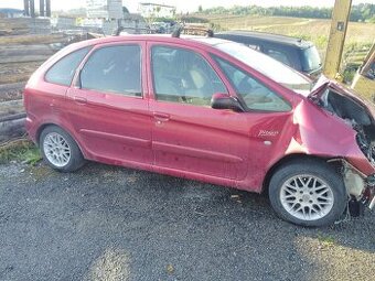 Citroen Xsara Picasso nahradní díly 2.0 HDI