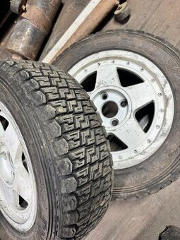 Autocross pneu s disky 4x100