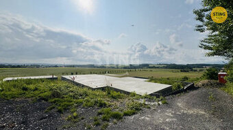 Prodej pozemku 1443 m2 s projektem a hotovými základ, 132665