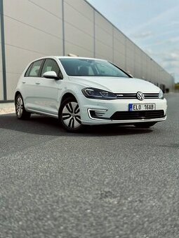 VW Volkswagen E-Golf 100kw - ACC, AC/DC