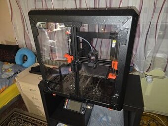 Prusa MK4S + Enclosure Box