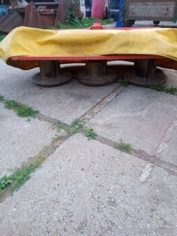 Čelní bubnová sekačka