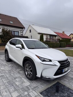 Lexus NX300h, 4x4, TOP výbava, světlá kůže, odpočet DPH