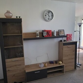 Prodám obývací stěnu