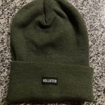 zimní čepice Hollister