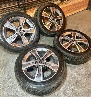 ALU Kola Mercedes C 5x112 R17 Zánovní Zimní Pneu 225/50/17