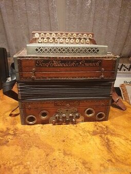 Heligonka Josef Hlaváček Louny