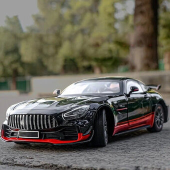 1:18 Mercedes Benz AMG GTR Model Light and Sound
