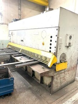 Nůžky tabulové CNTA 3150/16 A