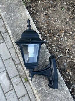 Nástěnné venkovní světlo