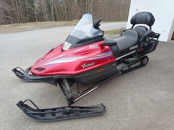 Yamaha venture 700