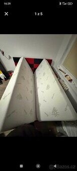 Čalouněná postel - 1