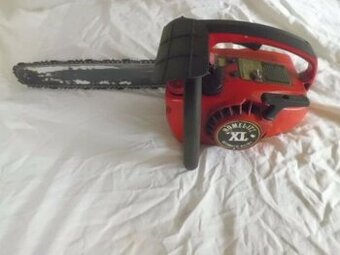 Motorová Pila Homelite XL Textron USA