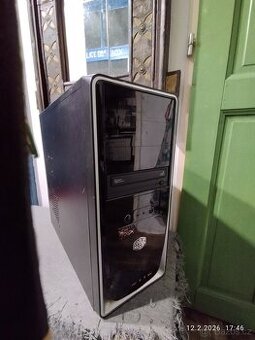 PC skříň Cooler Master + CD/DVD mechanika
