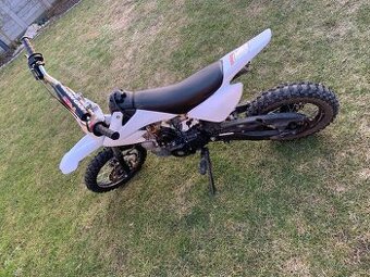 Prodam pitbike 125ccm automat