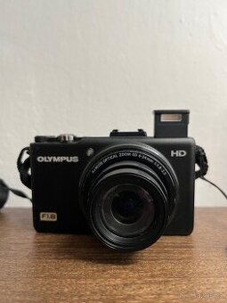 Olympus XZ-1