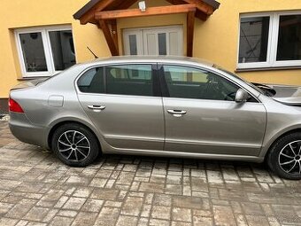 Škoda Superb 1.8 TSI  sedan  automat dsg