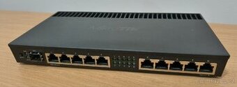 Mikrotik RB4011iGS+RM - výkonný router