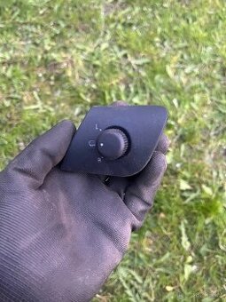 Ovládání zrcátek Fabia 1