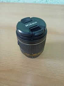 Nikon 18-55mm f/3.5-5.6G AF-P DX VR - 1