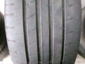 225/55 R17 GOODYEAR (4mm) č.14261